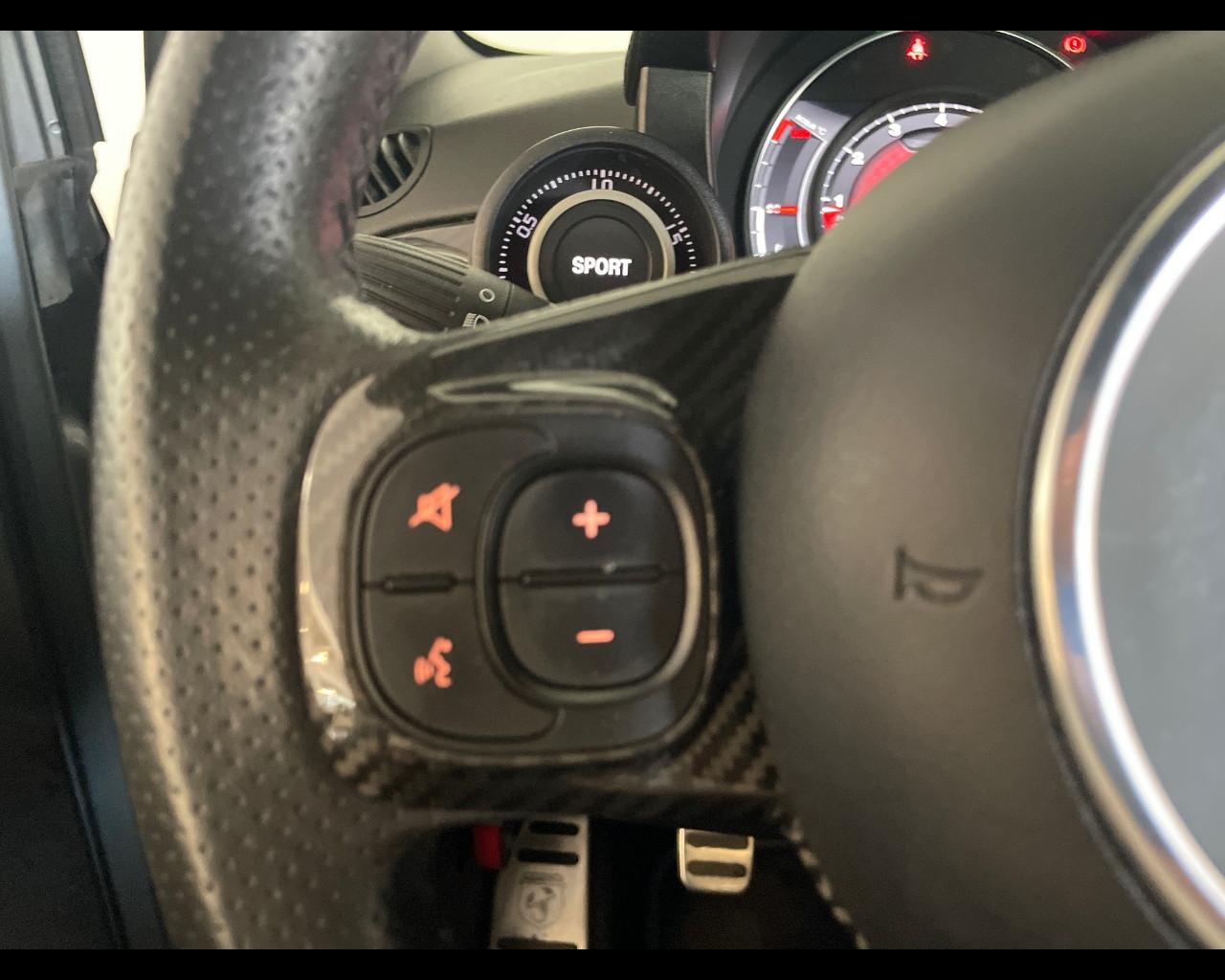 ABARTH ABARTH 695 - 695 1.4 Turbo T-Jet Rivale