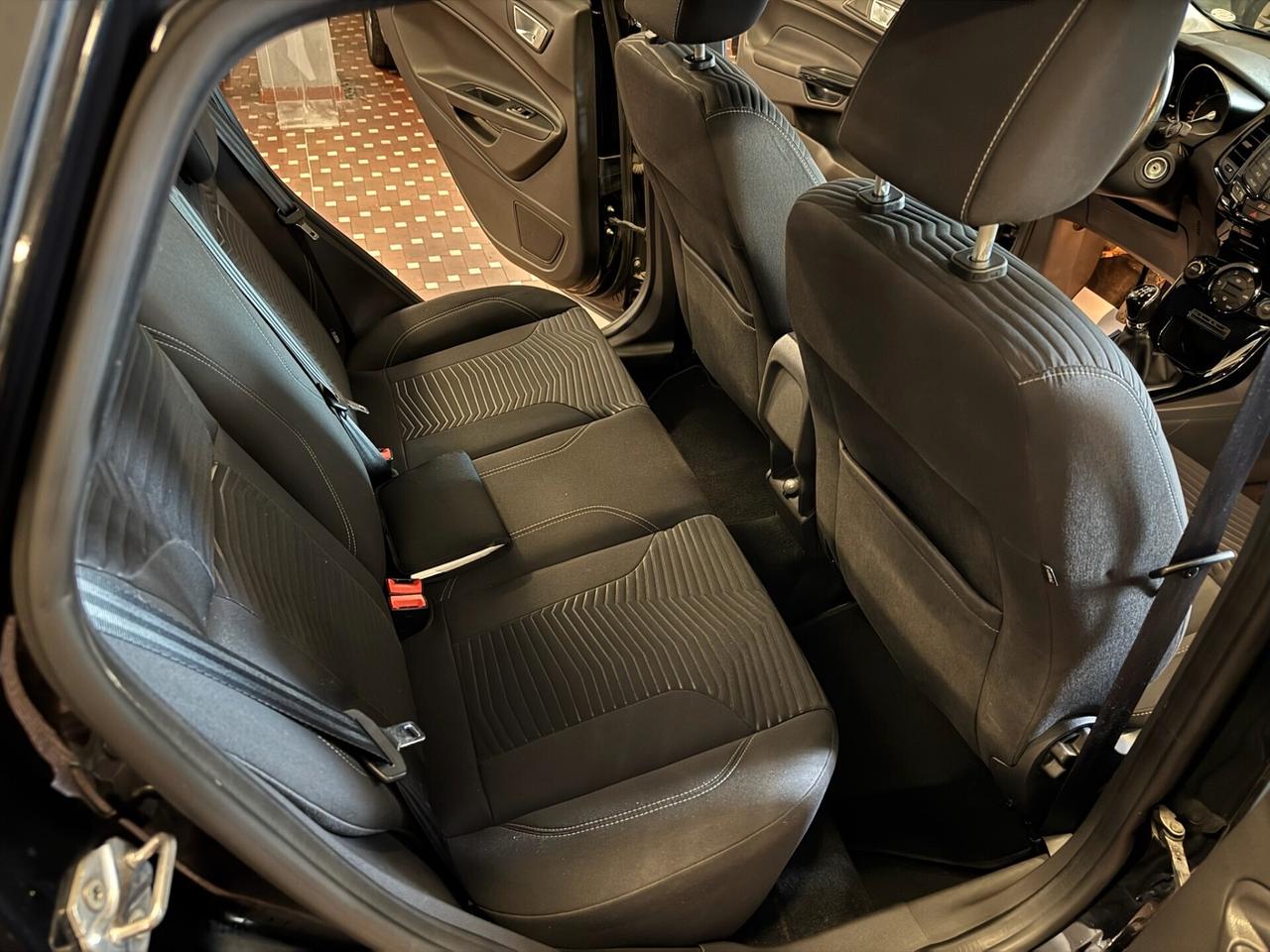 Ford Fiesta 1.0 80CV 5 porte Titanium - UNICO PROPRIETARIO