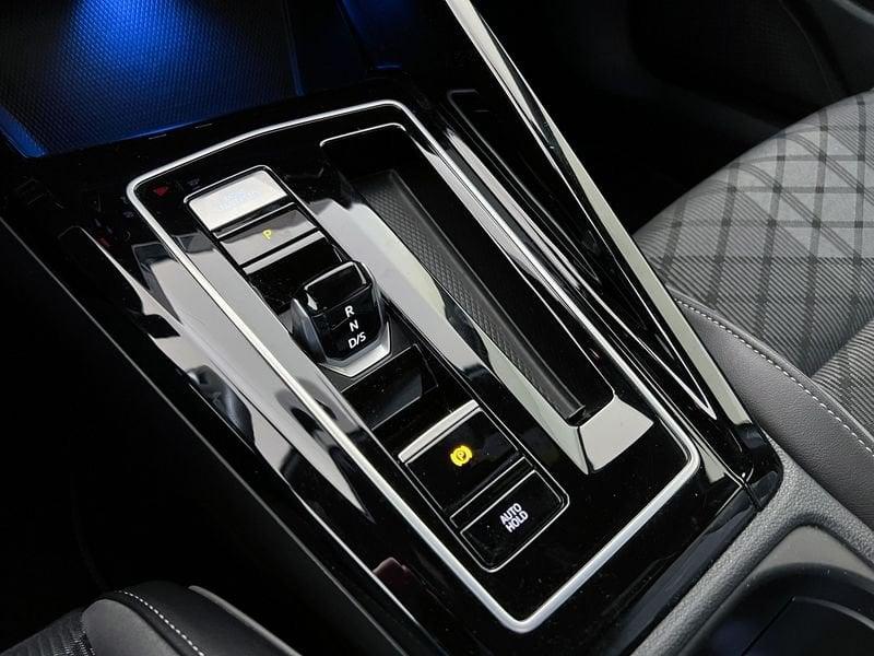 Volkswagen Golf Golf 2.0 tdi R-Line 150cv dsg