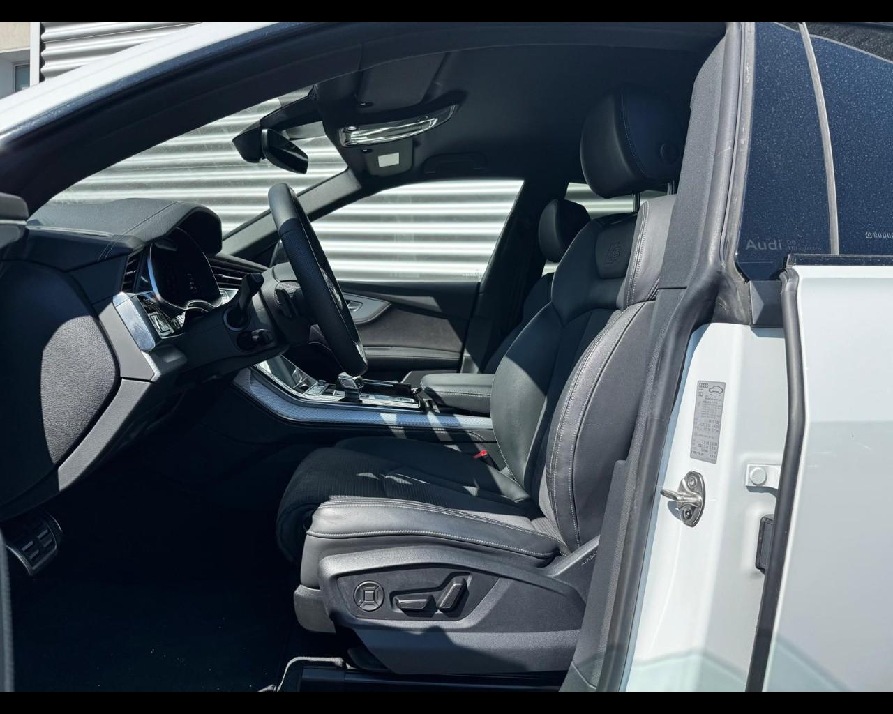 AUDI Q8 50TDI TIPTRONIC QUATTRO S-LINE EDITION