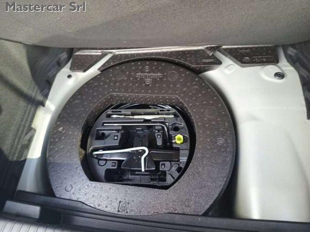 DS AUTOMOBILES DS 3 Crossback Crossback DS3 1.2 Grand Chic 130cv TG: GK975RR