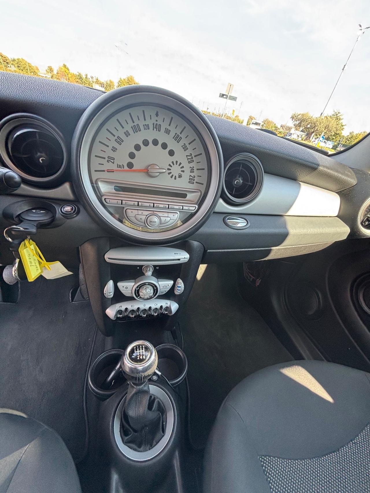 Mini 1.6 16V One D