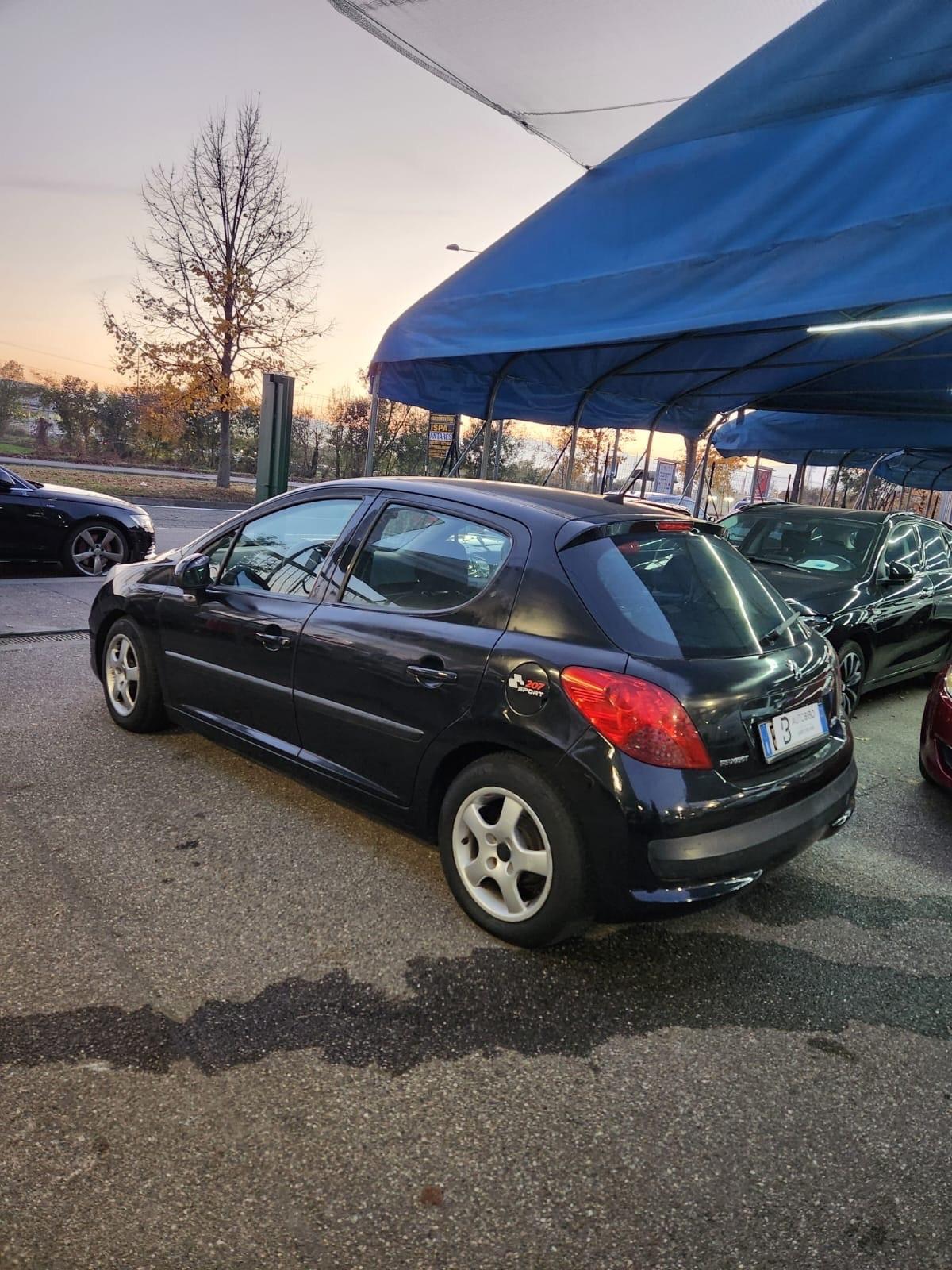 Peugeot 207 1.4 VTi 95CV 5p. Energie