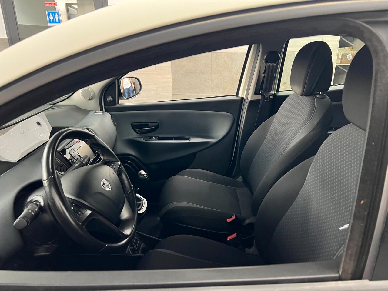 Lancia Ypsilon 1.3 MJT 16V 95 CV 5 porte S&S Platinum