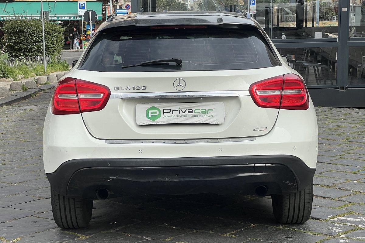 MERCEDES GLA 180 CDI Premium