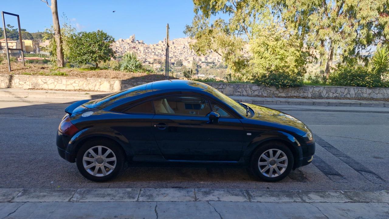 Audi TT Coupé 1.8 T 20V 179 CV cat