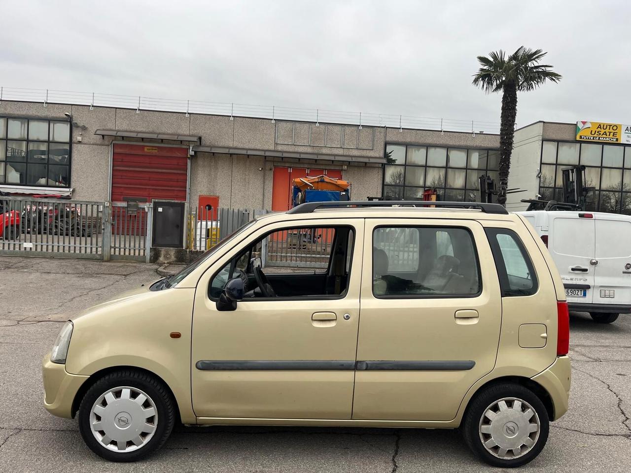 Opel Agila 1.0 12V Club