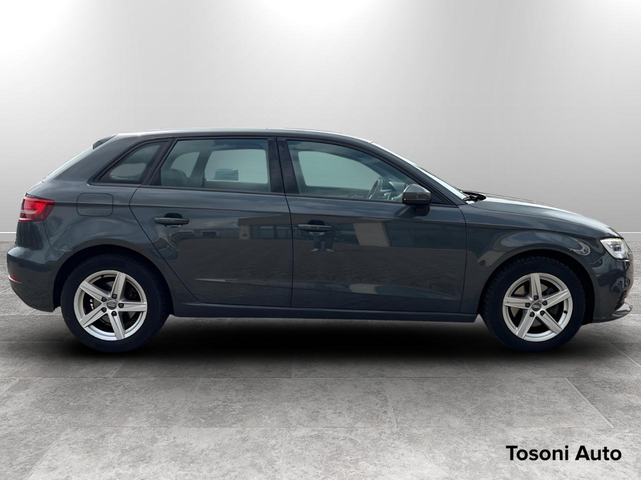 AUDI A3 Sportback 30 1.6 tdi Business 116cv my19