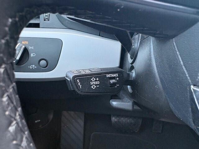 Audi A4 Avant 30 TDI/136 CV S tronic Business Advanced