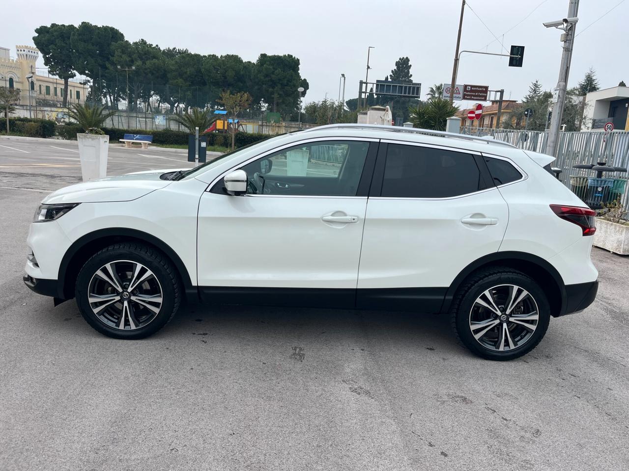 Nissan Qashqai 1.5 dCi Tekna Km 100.00