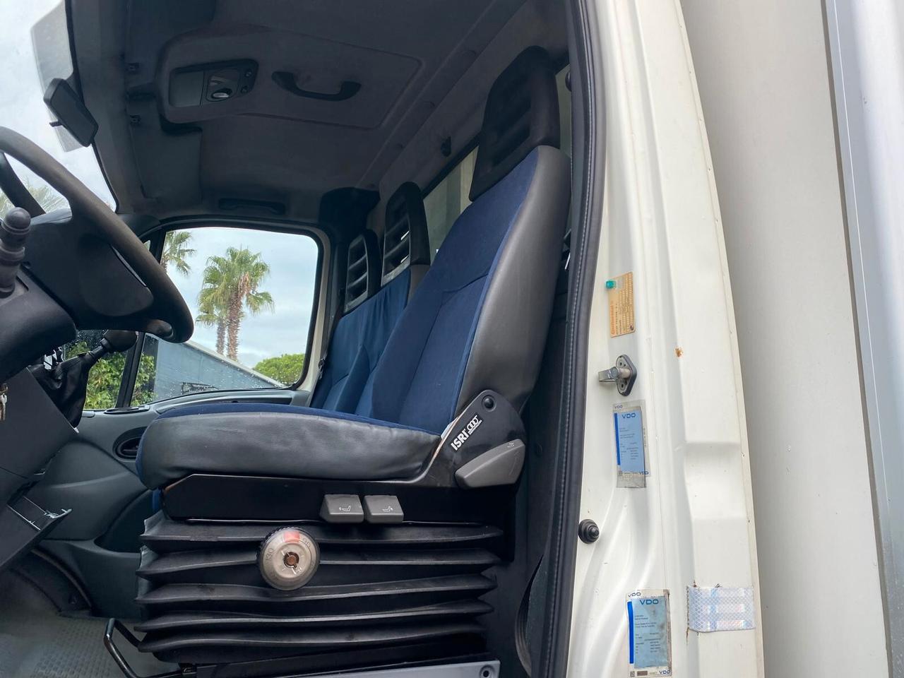 IVECO DAILY 60C15 – FRIGO DOPPIA TEMPERATURA | SPONDA 1000KG