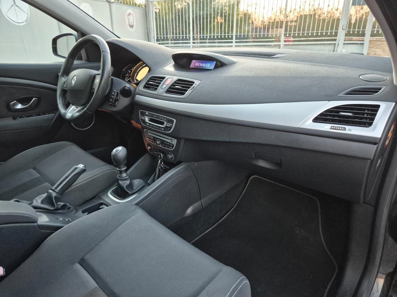 Renault MEGANE 1.5 dCi 110CV RESTAYLING NUOVA