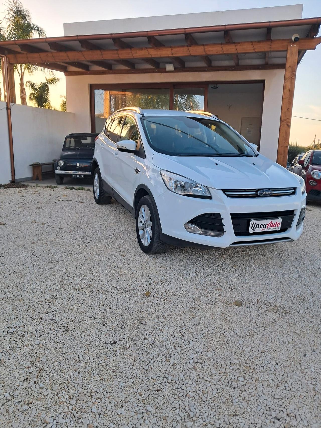 Ford Kuga 2.0 TDCI 150 CV S&S 4WD Powershift Business