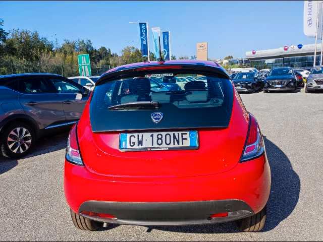 LANCIA Ypsilon 1.0 firefly hybrid Oro s&s 70cv