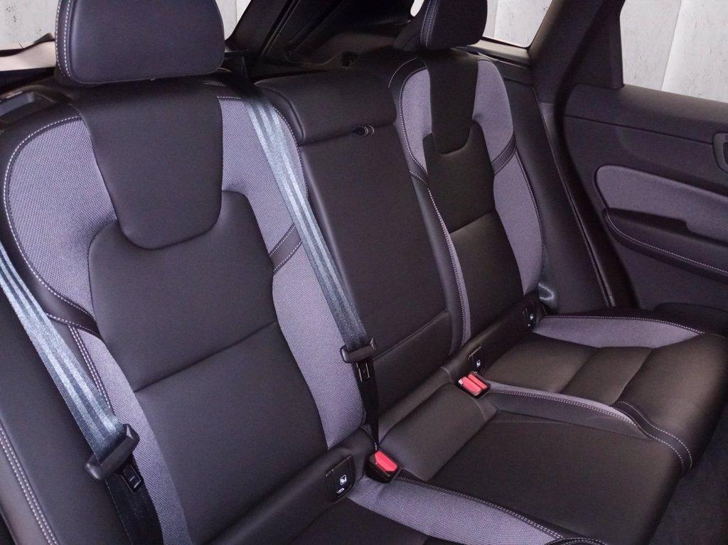 VOLVO XC60 2.0 t6 phev Ultra Black Edition awd auto del 2024