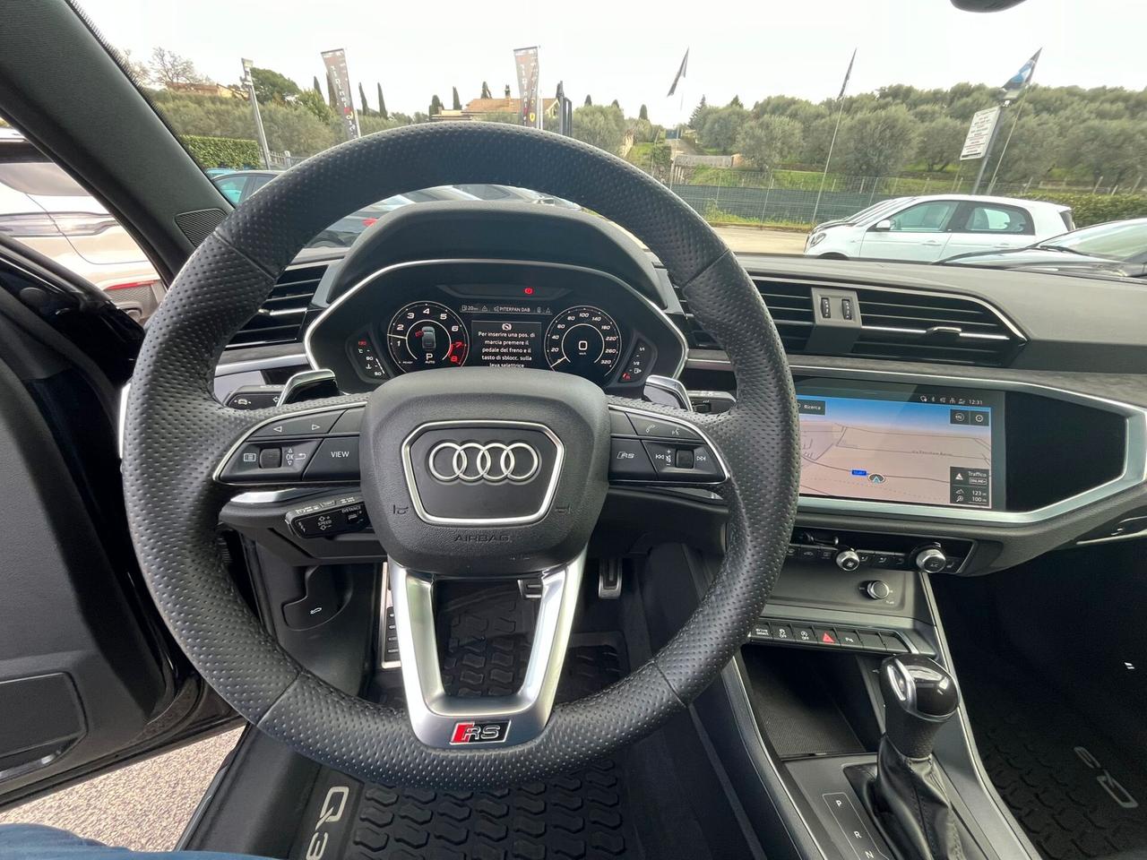 Audi Q3 RS quattro S tronic PROMO