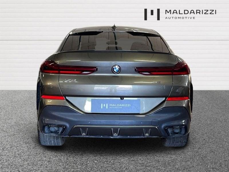 BMW X6 G06 xdrive40d mhev 48V Msport auto