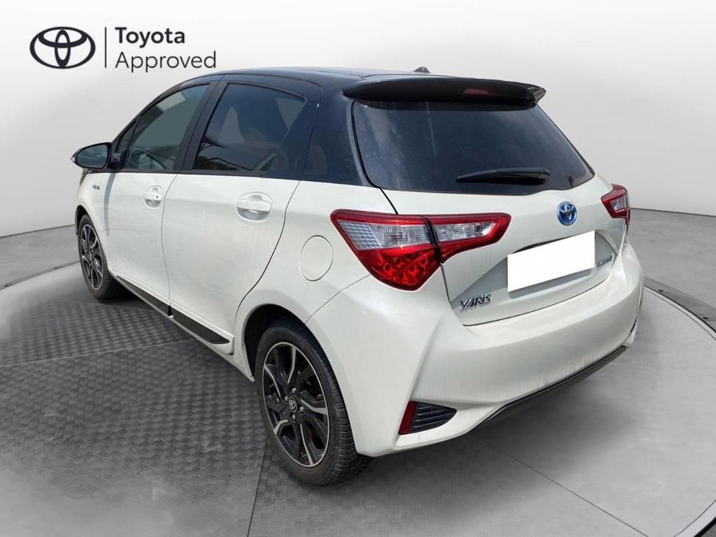 Toyota Yaris 5 Porte 1.5 VVT-i Hybrid Trend White Edition E-CVT