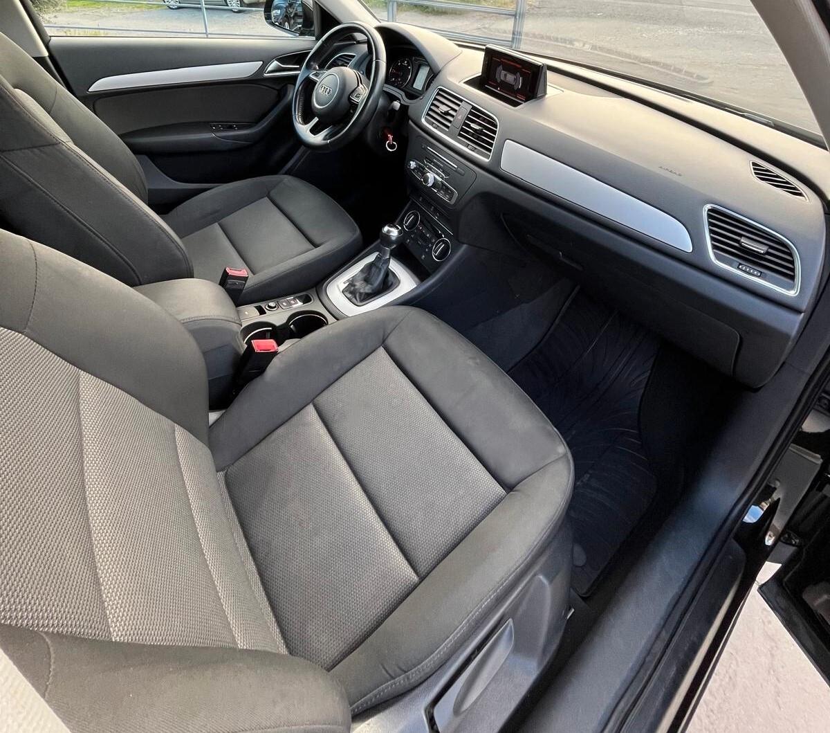 Audi Q3 2.0 TDI 120 CV S tronic line Edition