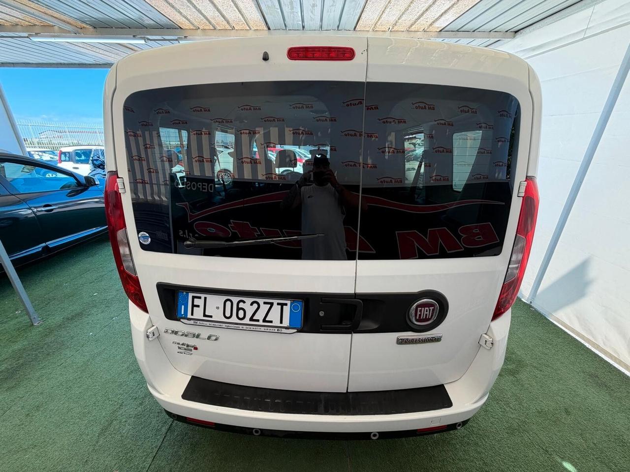 FIAT DOBLO 1.6 DIESEL 105CV AUTOCARRO FINESTRATO