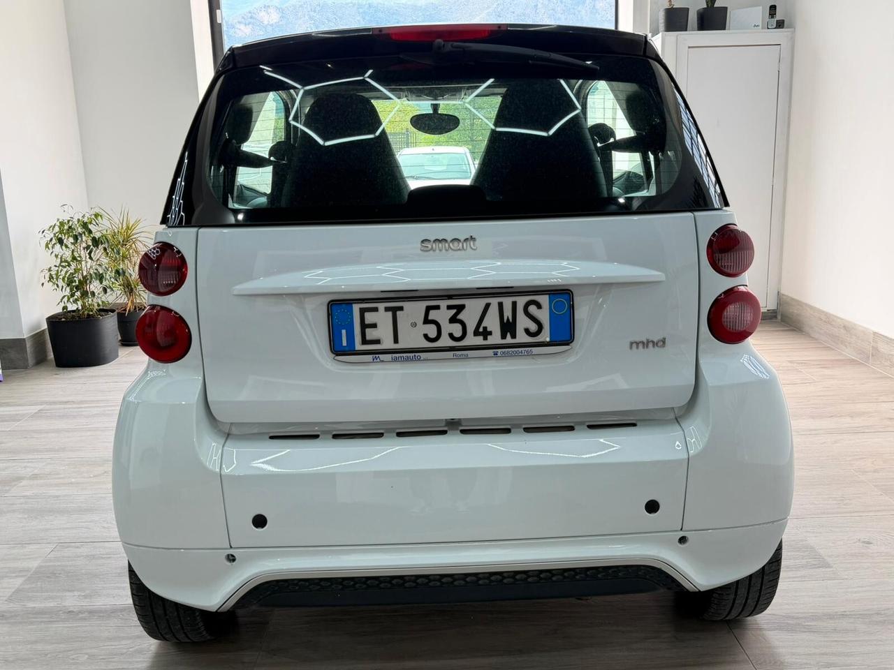 Smart ForTwo 1000 52 kW MHD coupé URBANRUNNER