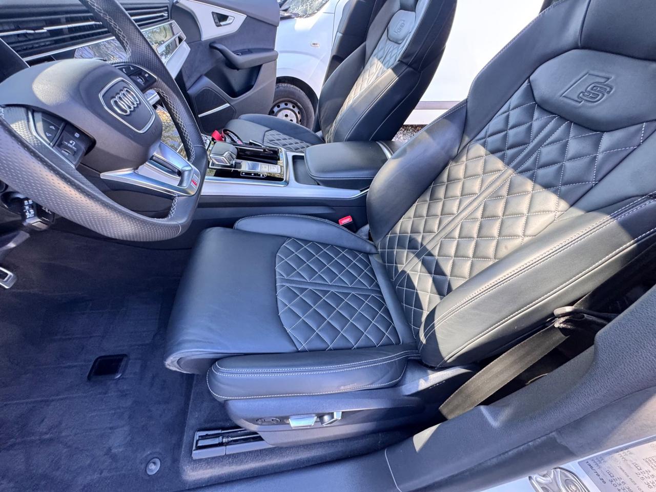 Audi Q8 50 TDI 286 CV quattro tiptronic Sport