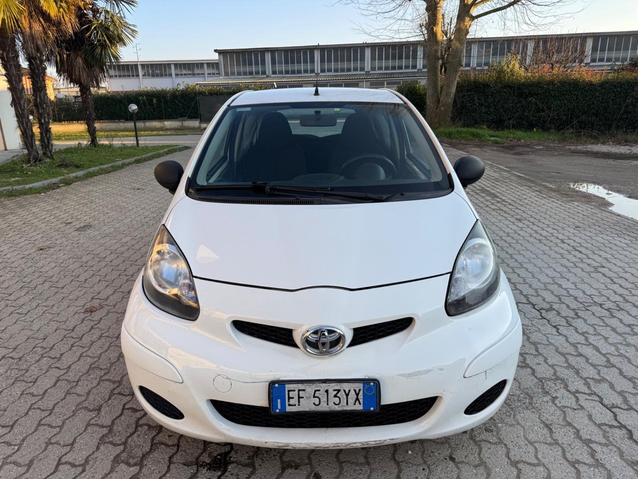 Toyota Aygo 1.0 benzina 2011