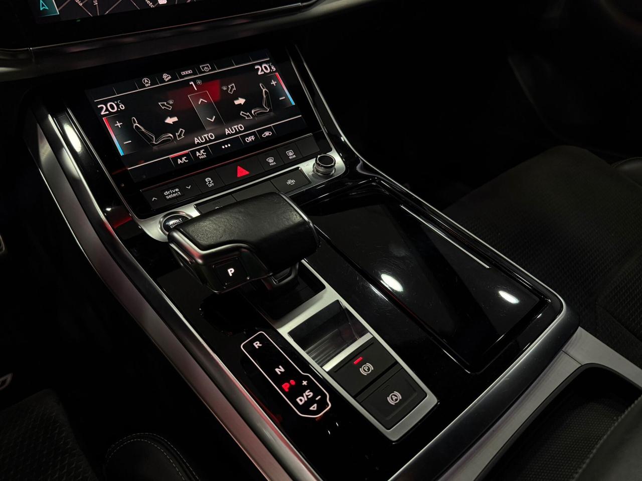 Audi Q8 45 TDI quattro tiptronic Sport