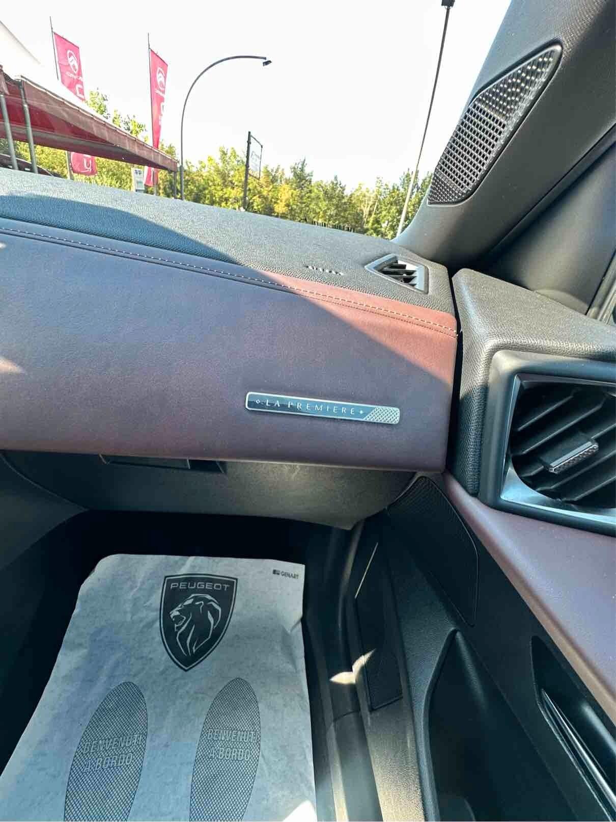 Ds DS3 3 Crossback PureTech 155 aut. La Première