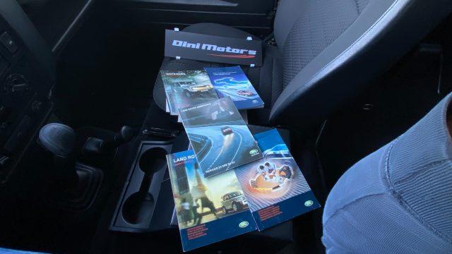 LAND ROVER Defender 90 2.4 TD4 3P CORTO SE ITALIANO da VETRINA