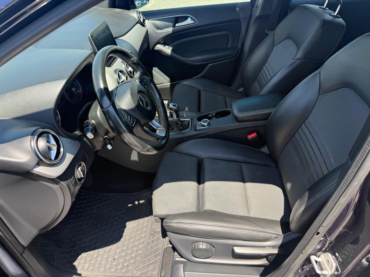 MERCEDES B 180d SPORT TETTO APRIBILE!!!
