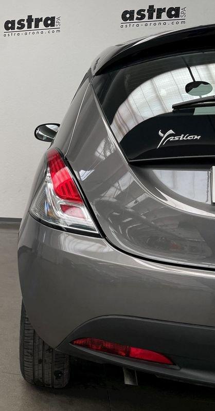 Lancia Ypsilon 1.0 FireFly 5 porte S&S Hybrid Platino