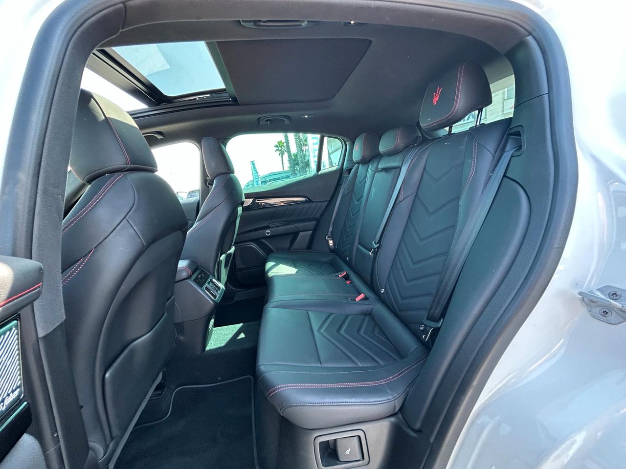 Maserati Grecale 2.0 mhev Modena 330cv auto