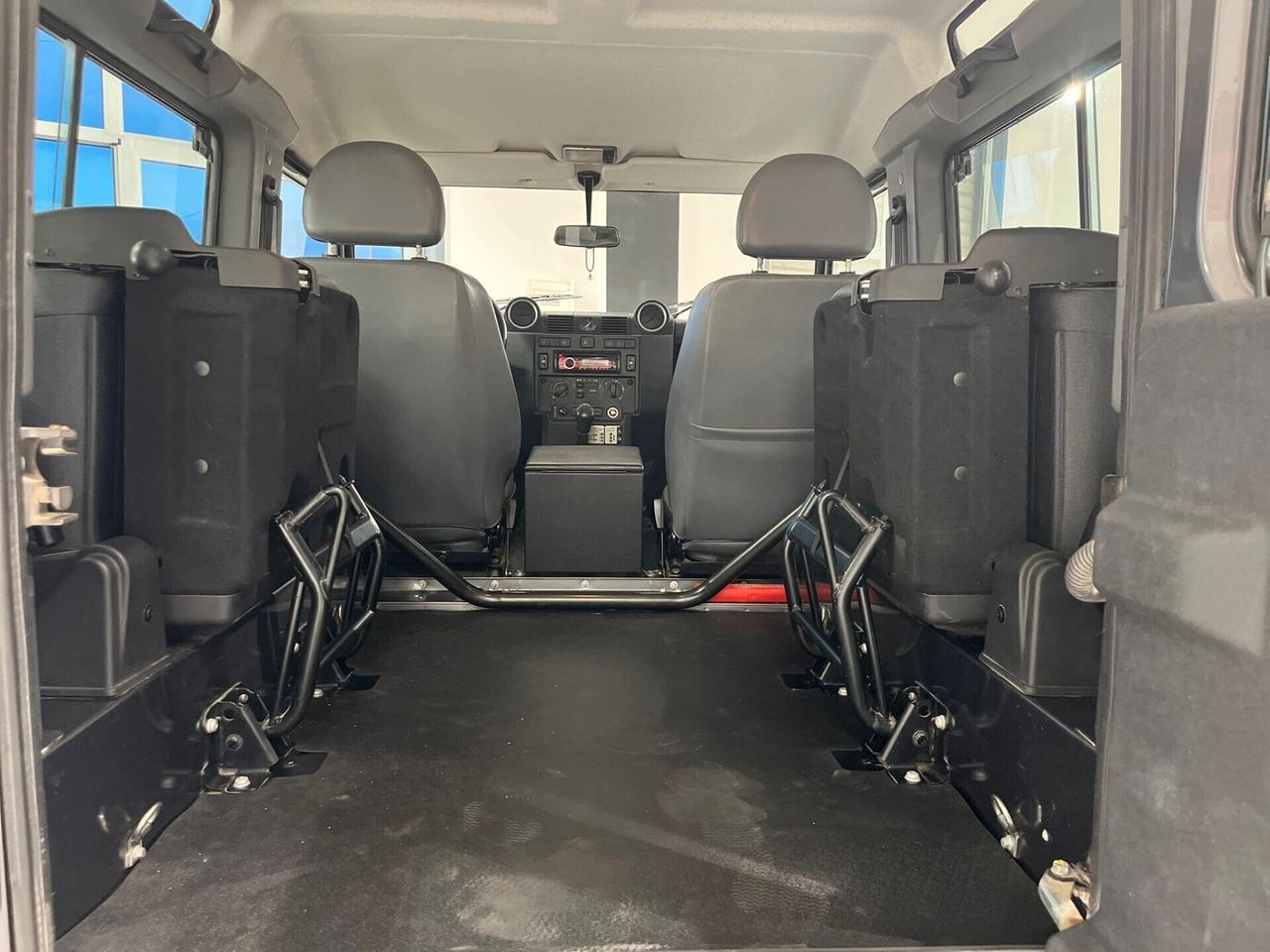 Defender 2.2 TD4 122 CV N1 IVA 2014 (GANCIO TRAINO)