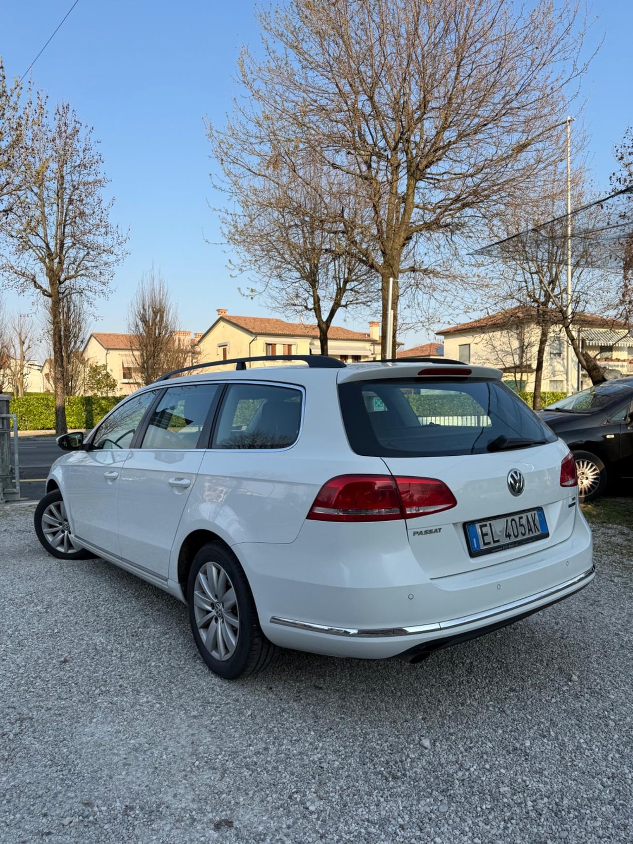 Volkswagen Passat 1.6 TDI Comfortline BlueM. Tech.