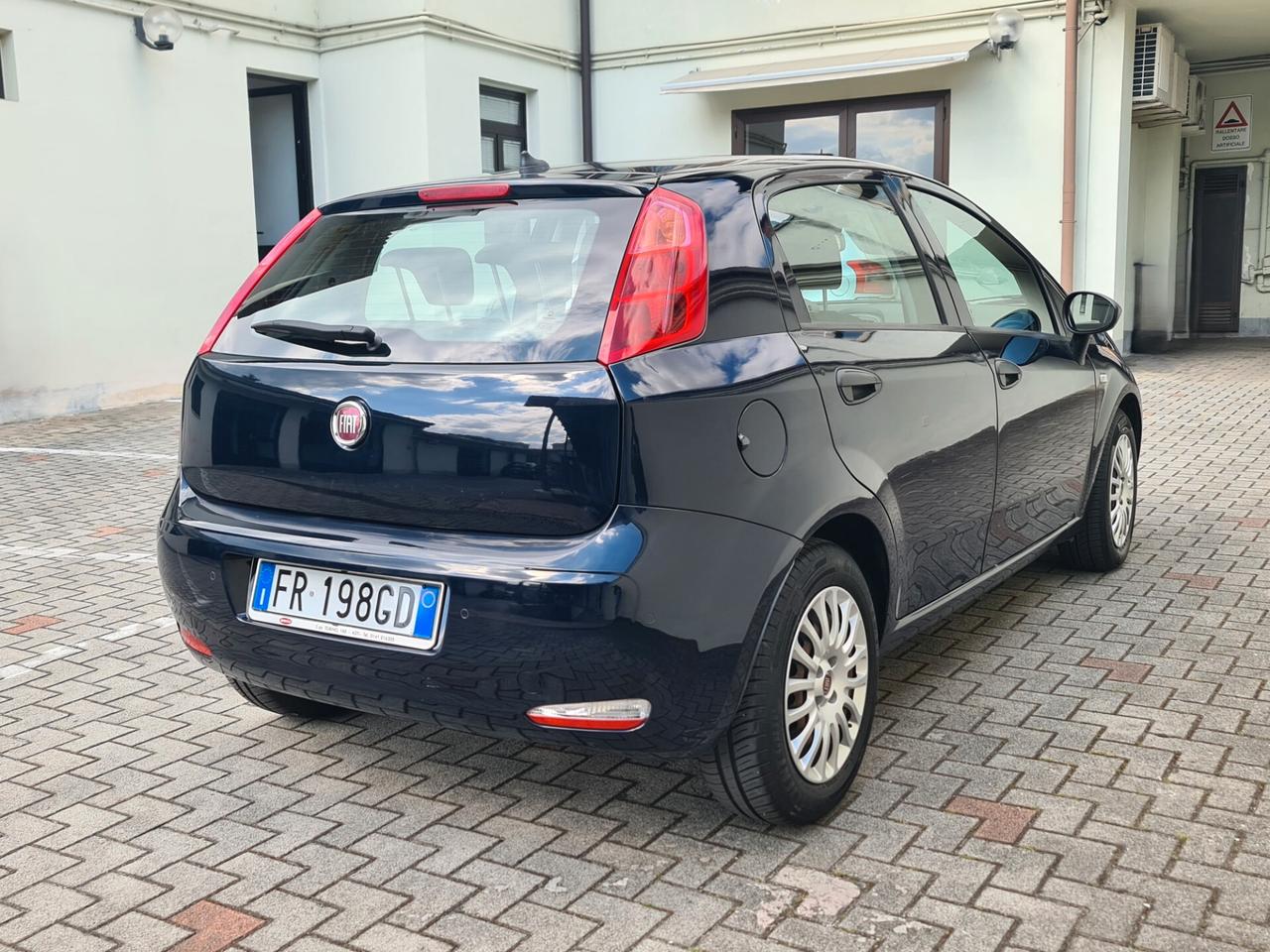 Fiat Punto 1.3 MJT II S&S 95 CV 5p E6