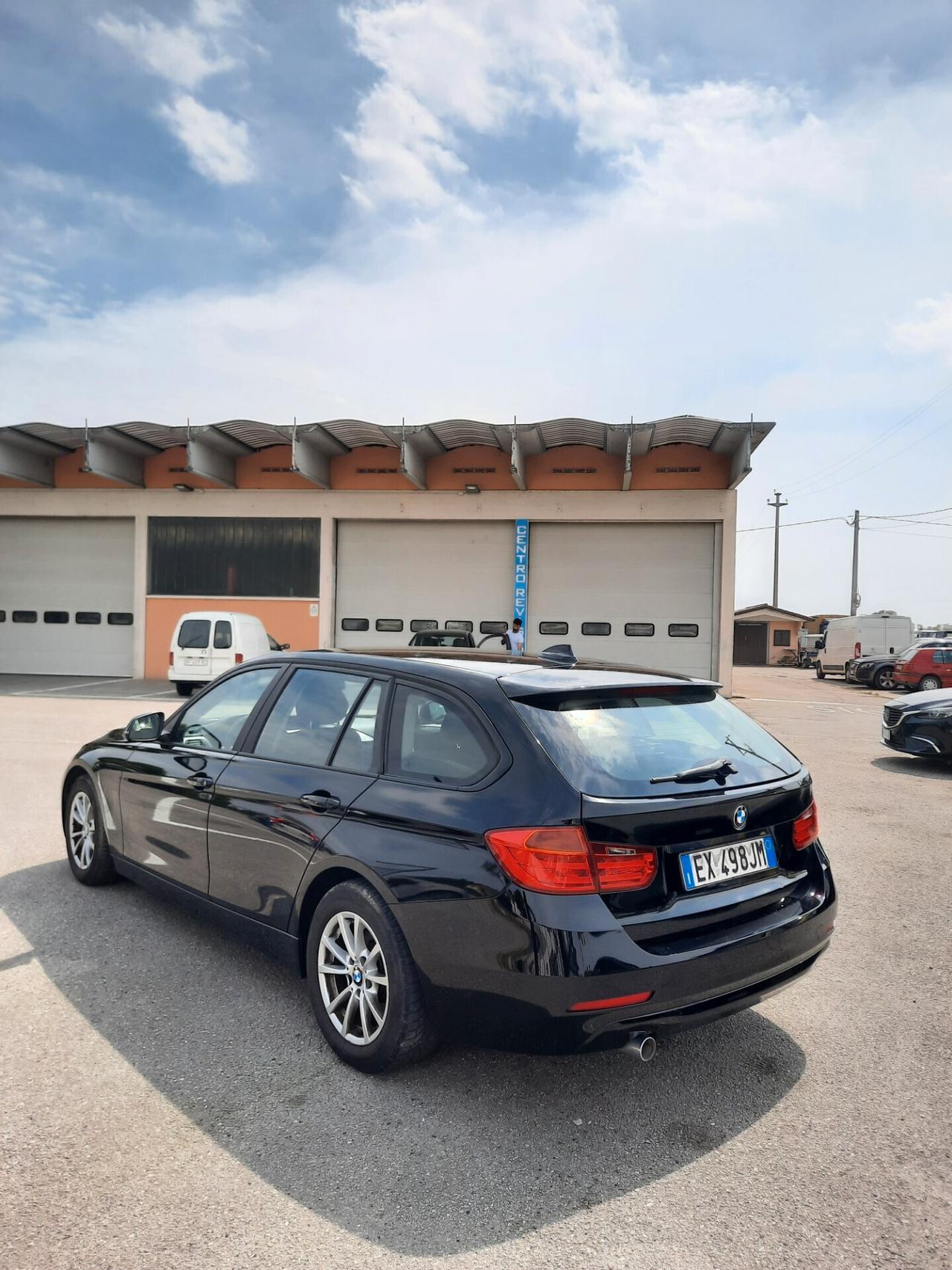 Bmw 318 318d Touring Automatico Navi