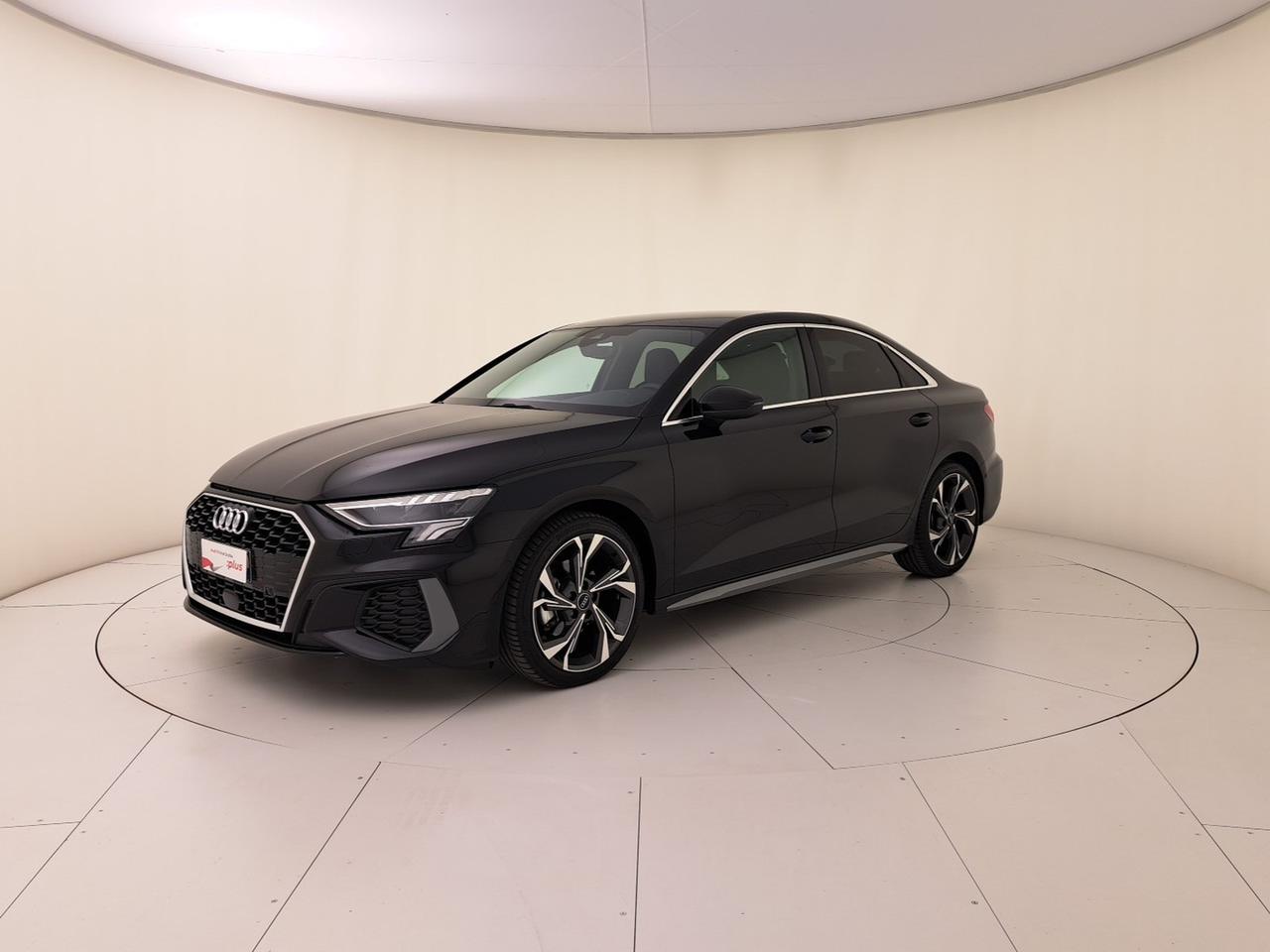 Audi A3 sedan 35 2.0 tdi s line edition s-tronic