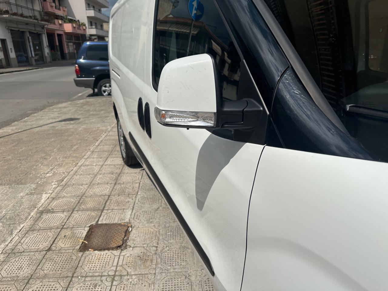 Fiat Doblo Fiat Doblò 1.6 Maxi 2021 123.000 km TUO A 155 E AL MESE