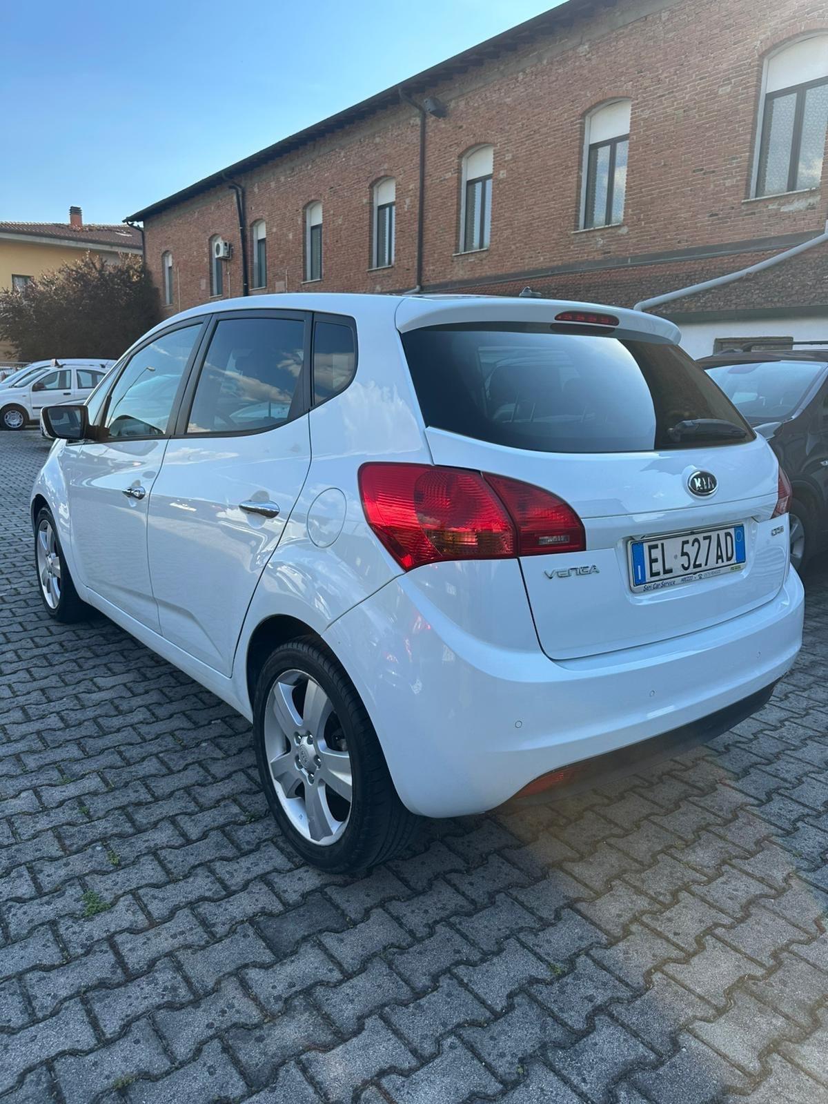 Kia Venga 1.6 CRDi VGT TX