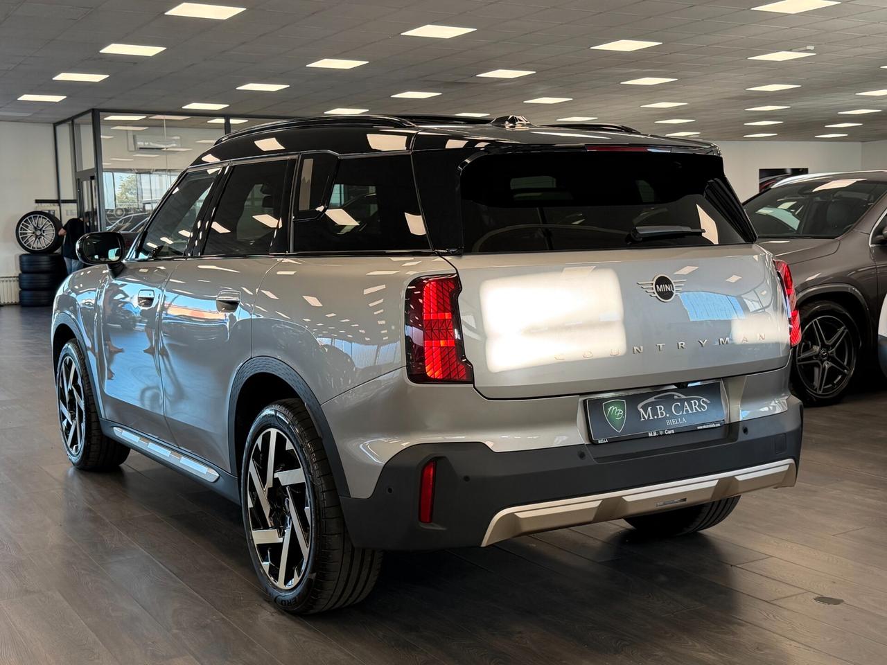 Mini One Countryman C Favoured