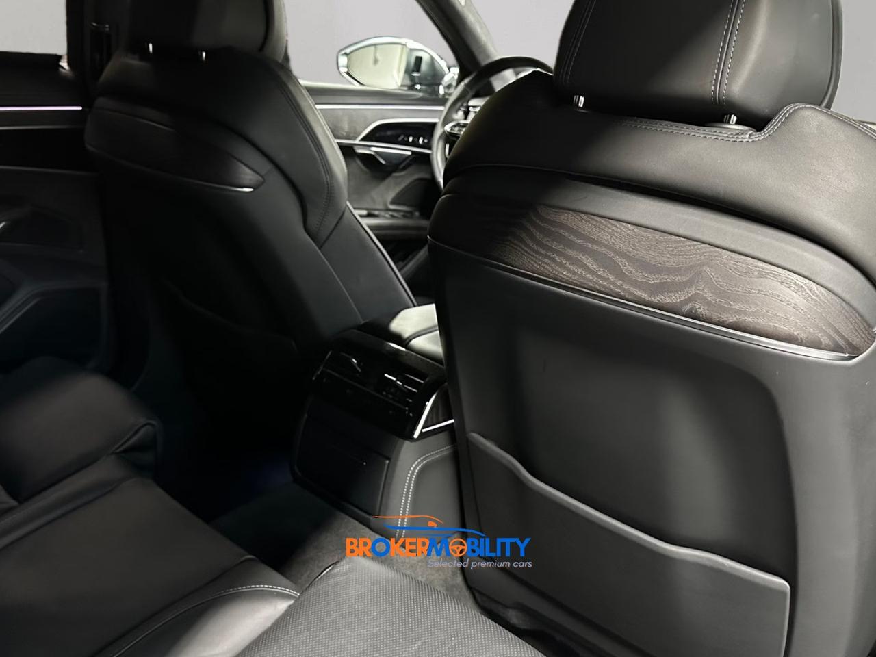 Audi S8 4.0 tfsi mhev quattro tiptronic