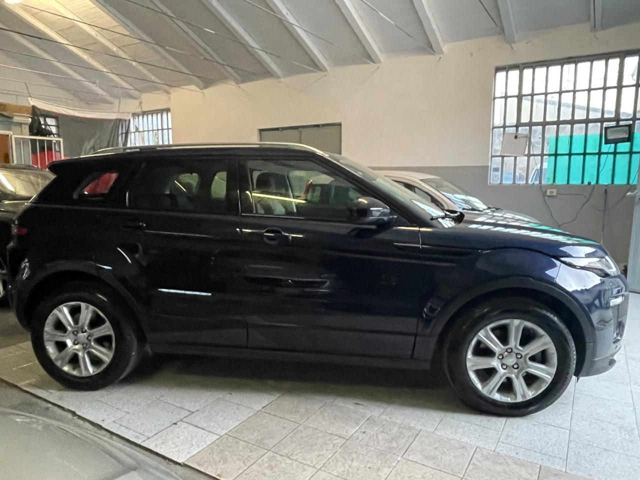 Land Rover Range Evoque 2.0 TD4 180 CV 5p. Autobiography