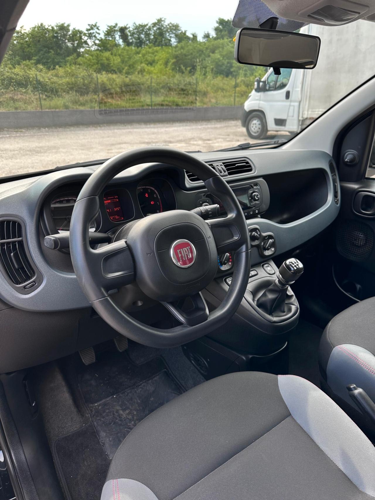 Fiat Panda 1.2 Easy 69cv 2020 Neopatentati Nera