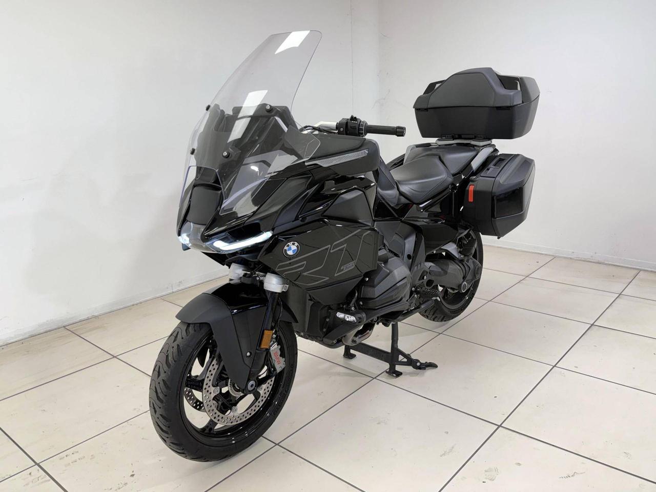 BMW R 1300 RT Triple Black ASA