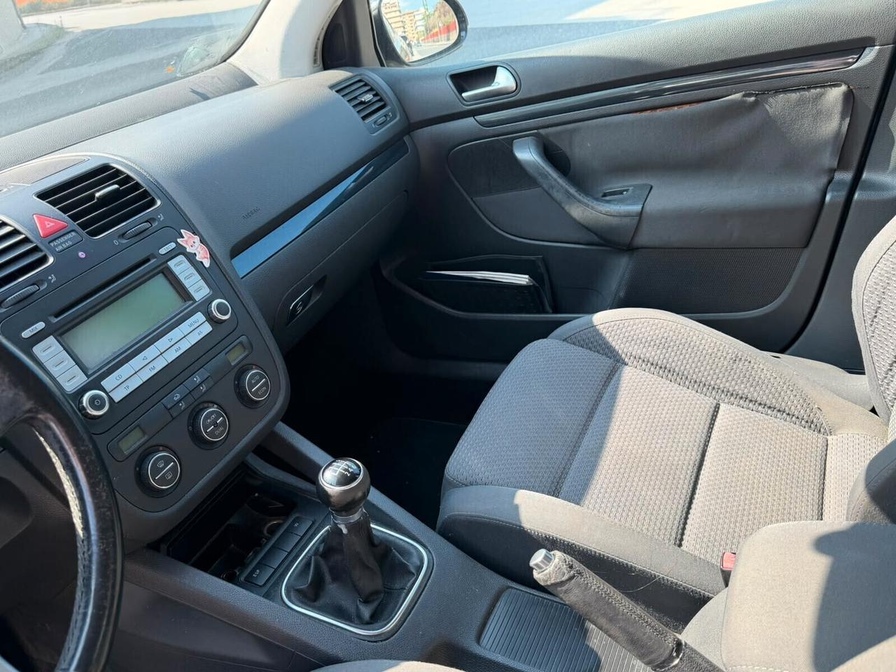 Volkswagen Golf 2.0 16V TDI 5p. Sportline