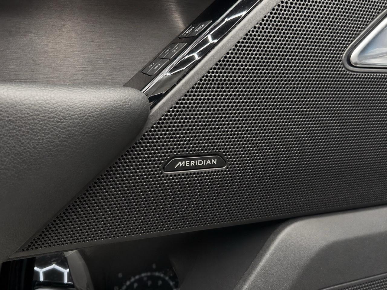 Land Rover Range Velar 2.0D I4 240 CV R-Dynamic S