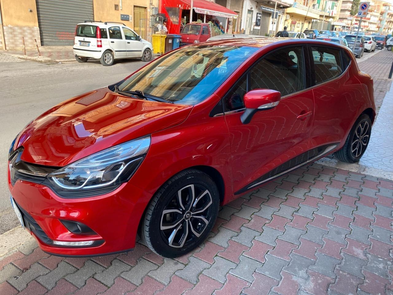 Renault Clio dCi 8V 75 CV Start&Stop 5 porte Energy Intens