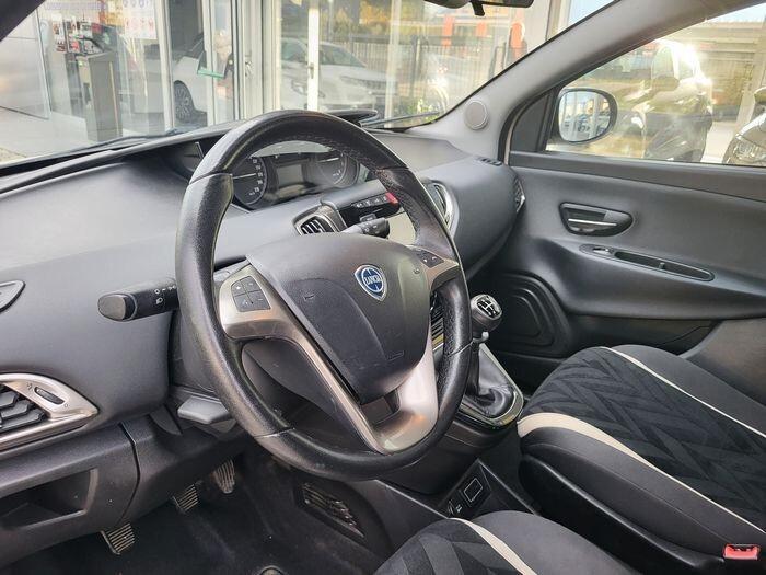 Lancia Ypsilon 1.2 "SERIE SPECIALE" OPENING EDITION - COME NUOVA