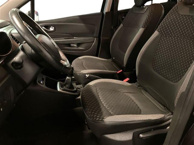 RENAULT Captur 0.9 TCe 90cv Intens E6